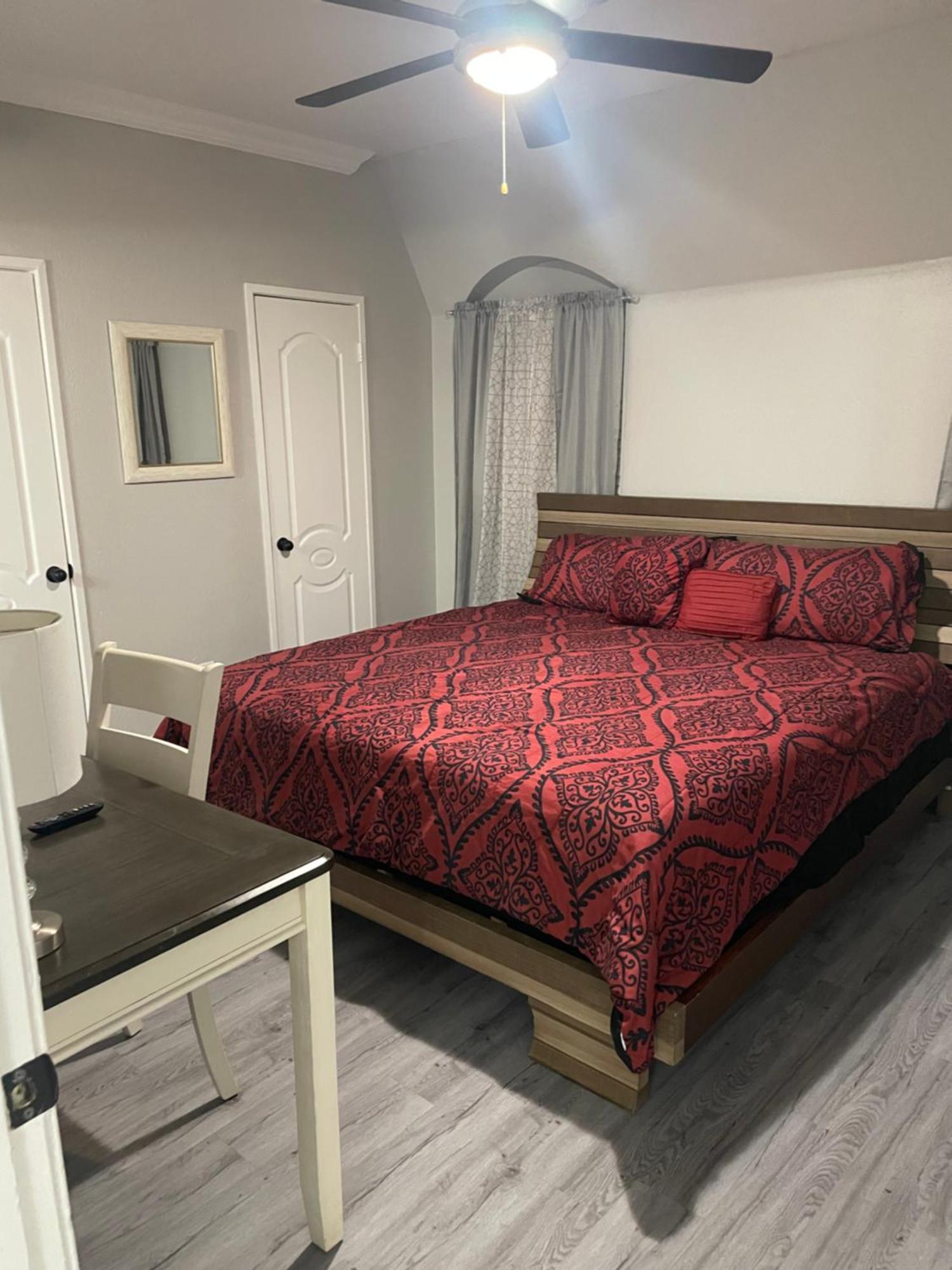 Duchele Apart otel Houston Dış mekan fotoğraf