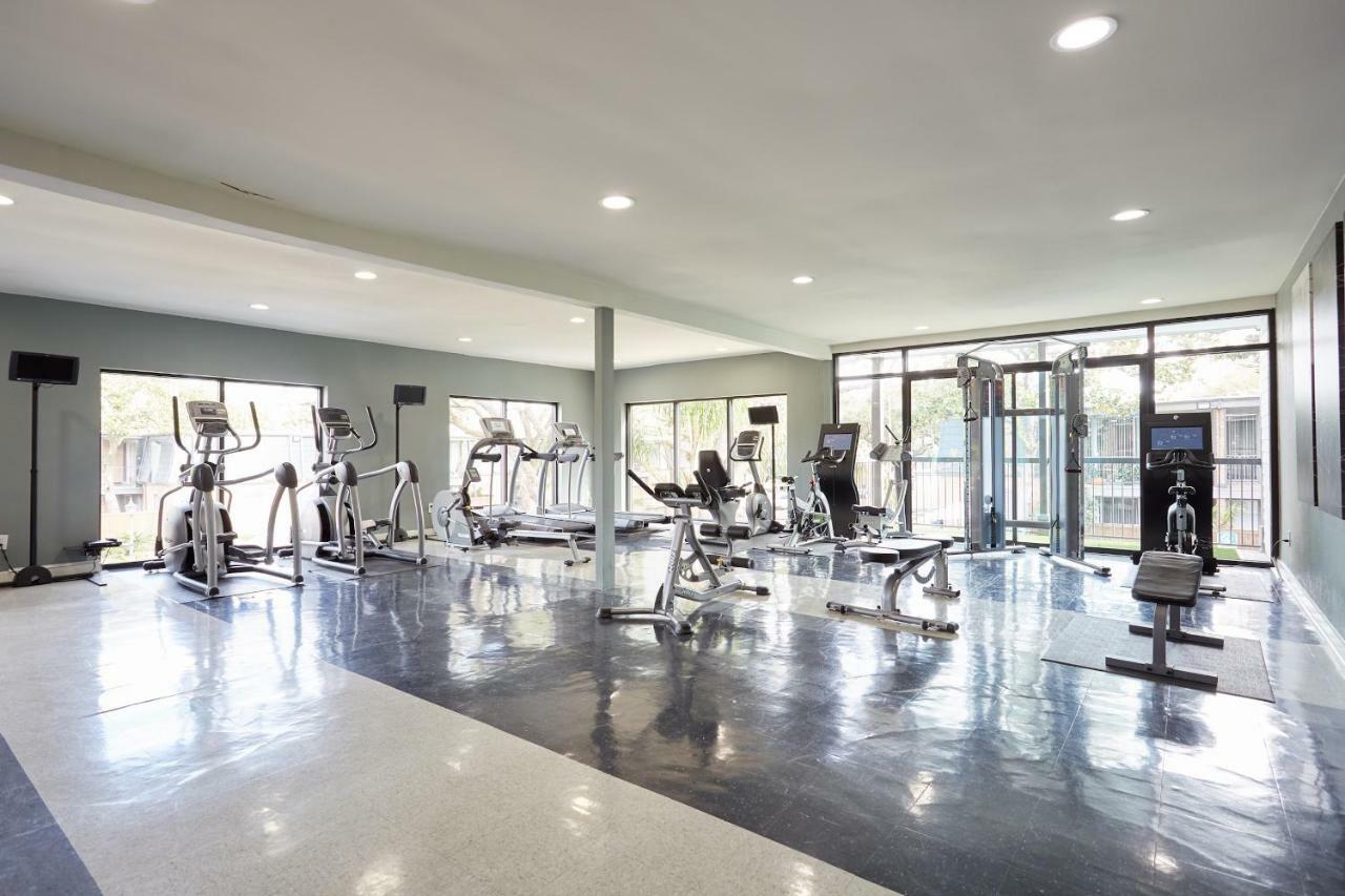 Duchele Apart otel Houston Dış mekan fotoğraf